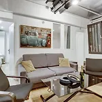 Bluestay 157 - Superb Apartment